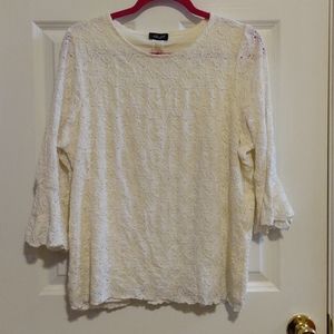 Ladies Off White Lace Top. By Ashley Jill. Size 2X